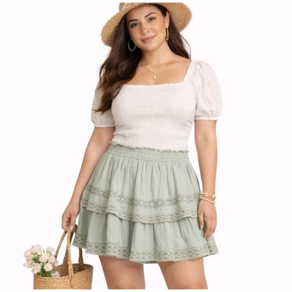 AEO American Eagle Size XL Light Green Tiered Ruffled Mini Skort Beach Summer